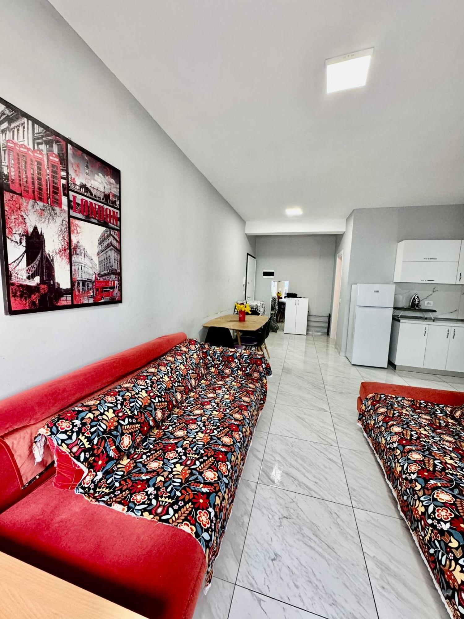 Perfect Location, Beautiful Appartement Tirana